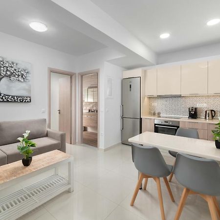 Rhodes Luxury Apartments Rhodes City Exterior photo